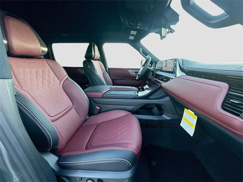 New 2026 INFINITI QX80 Autograph w/ Premium Cargo Package image 26