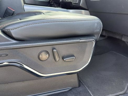 Used 2023 Ford F250 Lariat w/ Lariat Ultimate Package image 25