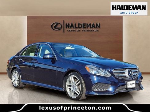 Used 2014 Mercedes-Benz E 350 4MATIC Sedan image 1