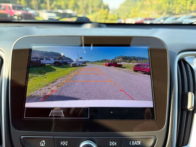 Used 2024 Chevrolet Malibu LT FWD image 38