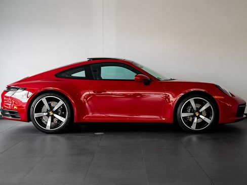 Certified 2024 Porsche 911 Carrera image 8