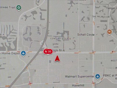 Used 2021 Tesla Model Y Long Range image 6