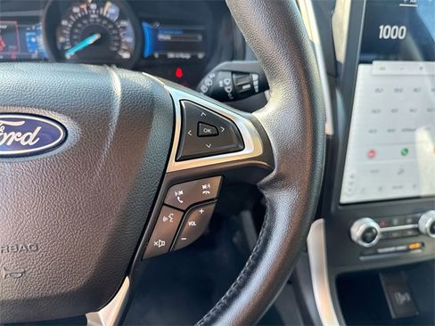 Certified 2023 Ford Edge SEL image 32