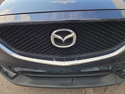 Used 2017 MAZDA CX-5 Touring w/ Preferred Equipment Package AWD/4WD image 6