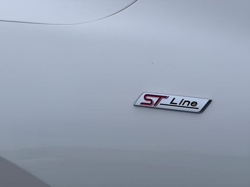 New 2026 Ford Escape ST-Line image 36