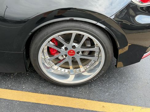 Used 2020 Nissan 370Z NISMO RWD image 12