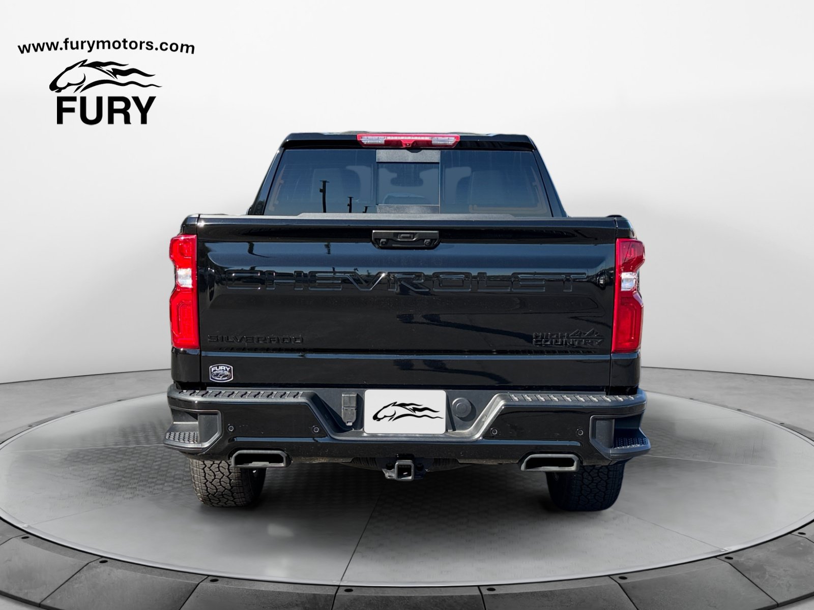 Used 2025 Chevrolet Silverado 1500 High Country w/ Midnight Edition AWD/4WD image 5