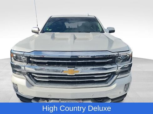 Used 2018 Chevrolet Silverado 1500 High Country image 7