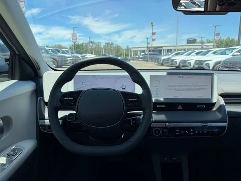 Certified 2024 Hyundai Ioniq 5 SEL RWD image 11