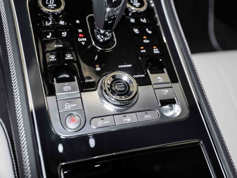 Used 2024 Bentley Continental GT Speed image 37