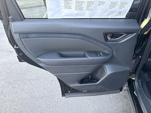 New 2025 Subaru Forester Limited image 27