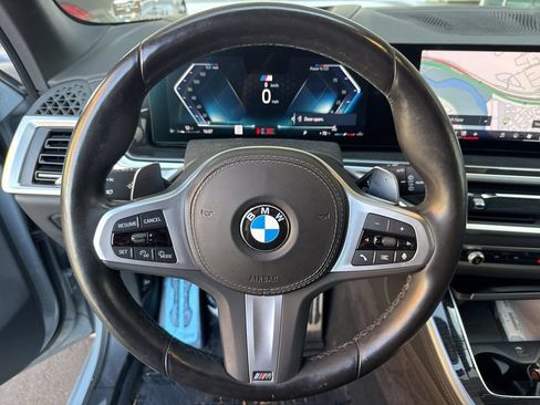 Used 2024 BMW X5 sDrive40i w/ M Sport Package RWD image 11