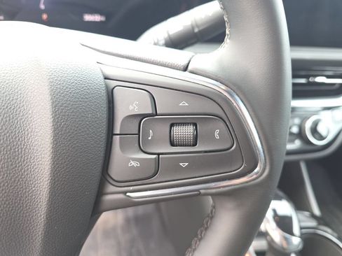 Certified 2024 Buick Envista Sport Touring w/ Convenience I Package FWD image 19