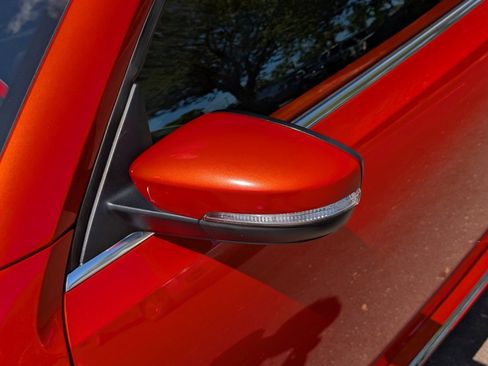 Used 2019 Volkswagen Beetle 2.0T S image 17