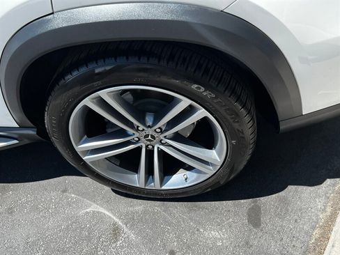 Used 2021 Mercedes-Benz GLE 350 4MATIC w/ Premium Package image 14