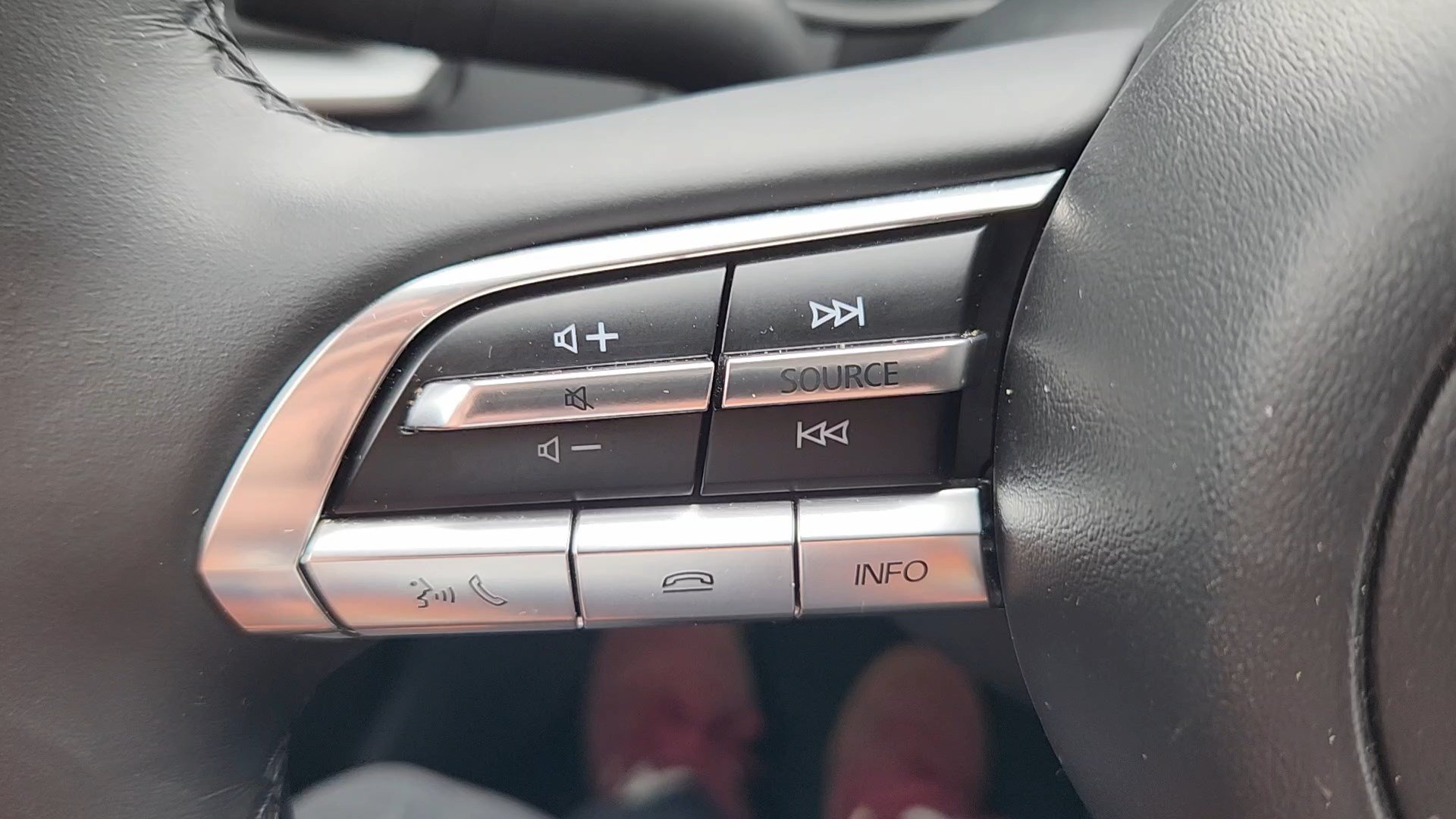Used 2026 MAZDA CX-50 AWD 2.5 S w/ Preferred Pkg image 13