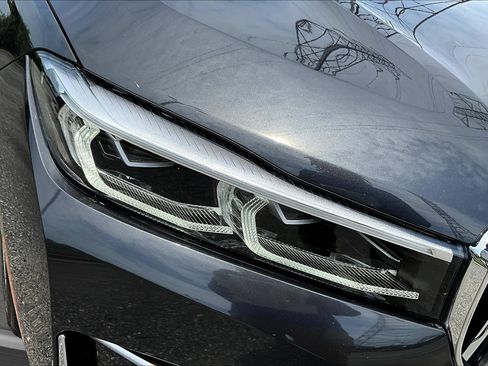 Used 2022 BMW 740i RWD image 28
