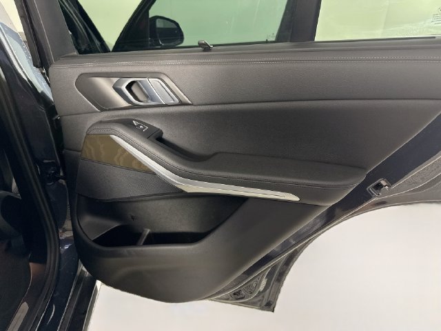 Used 2022 BMW X5 sDrive40i RWD image 27