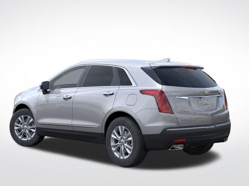 New 2026 Cadillac XT5 Luxury image 3