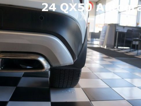 Used 2024 INFINITI QX50 Autograph image 90