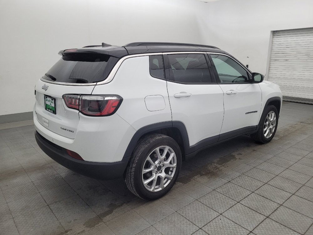 Used 2025 Jeep Compass Limited AWD/4WD image 10