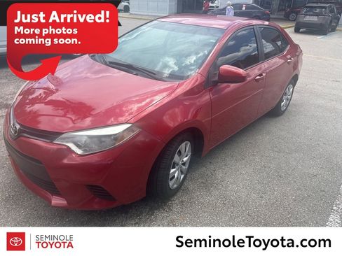 Used 2014 Toyota Corolla LE FWD image 1