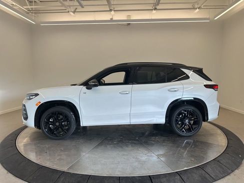 New 2026 Volkswagen Tiguan SE R-Line AWD/4WD image 3