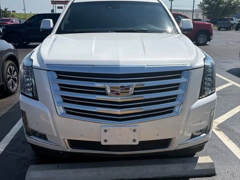 Used 2025 RAM 2500 Laramie w/ Night Edition AWD/4WD image 2
