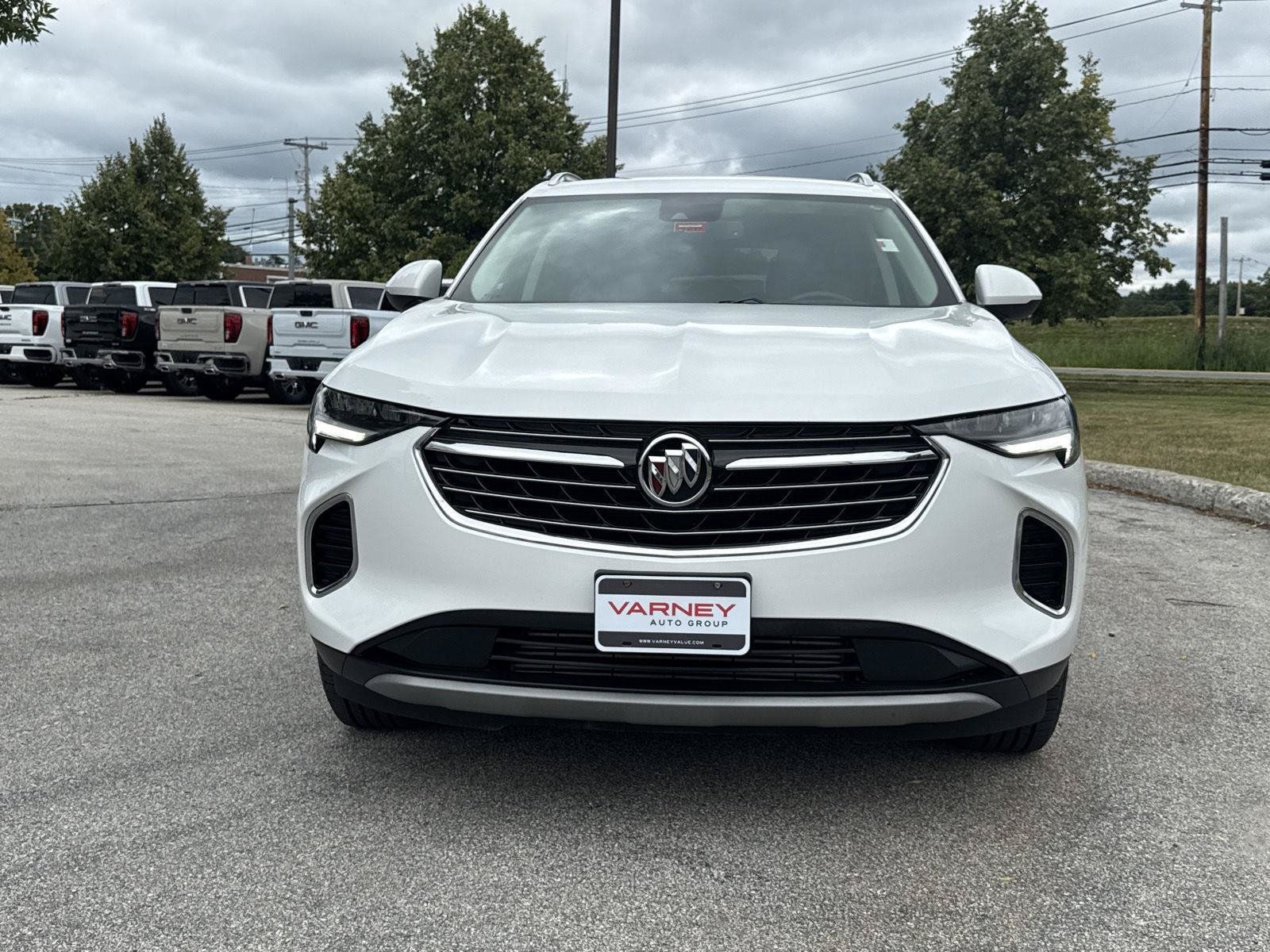 Used 2023 Buick Envision Essence AWD/4WD image 2