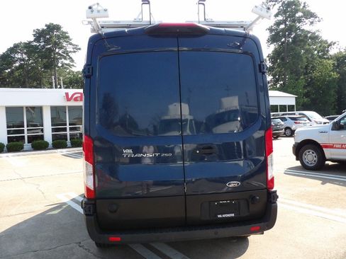Used 2020 Ford Transit 250 Medium Roof RWD image 3