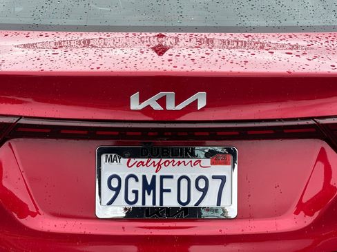Certified 2023 Kia Forte LXS w/ LXS Technology Package FWD image 46