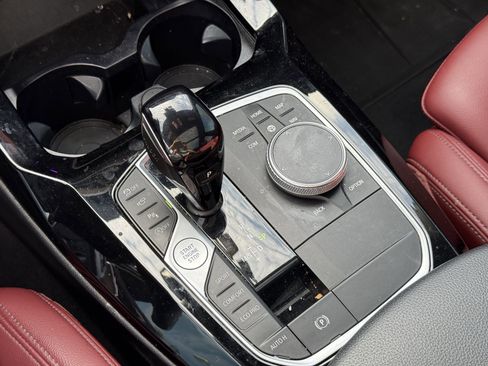 Used 2023 BMW X3 sDrive30i w/ Premium Package image 23