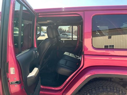 Used 2024 Jeep Wrangler Sahara w/ Technology Group image 20