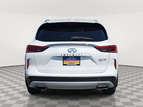 Used 2021 INFINITI QX50 Luxe FWD image 6