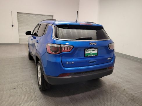 Used 2018 Jeep Compass Latitude w/ Cold Weather Group AWD/4WD image 6