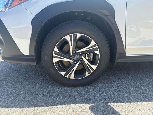 Used 2024 Subaru Crosstrek 2.0i Premium AWD/4WD image 23