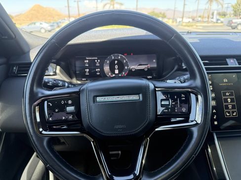 Used 2025 Land Rover Range Rover Velar Dynamic SE AWD/4WD image 19