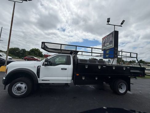 Used 2024 Ford F550 4x4 Regular Cab Super Duty image 8
