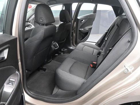 Used 2025 Chevrolet Malibu LT FWD image 26