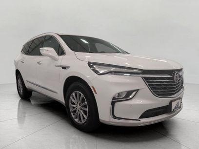 Used 2023 Buick Enclave Essence