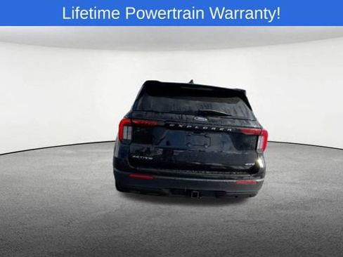 New 2026 Ford Explorer Active image 7