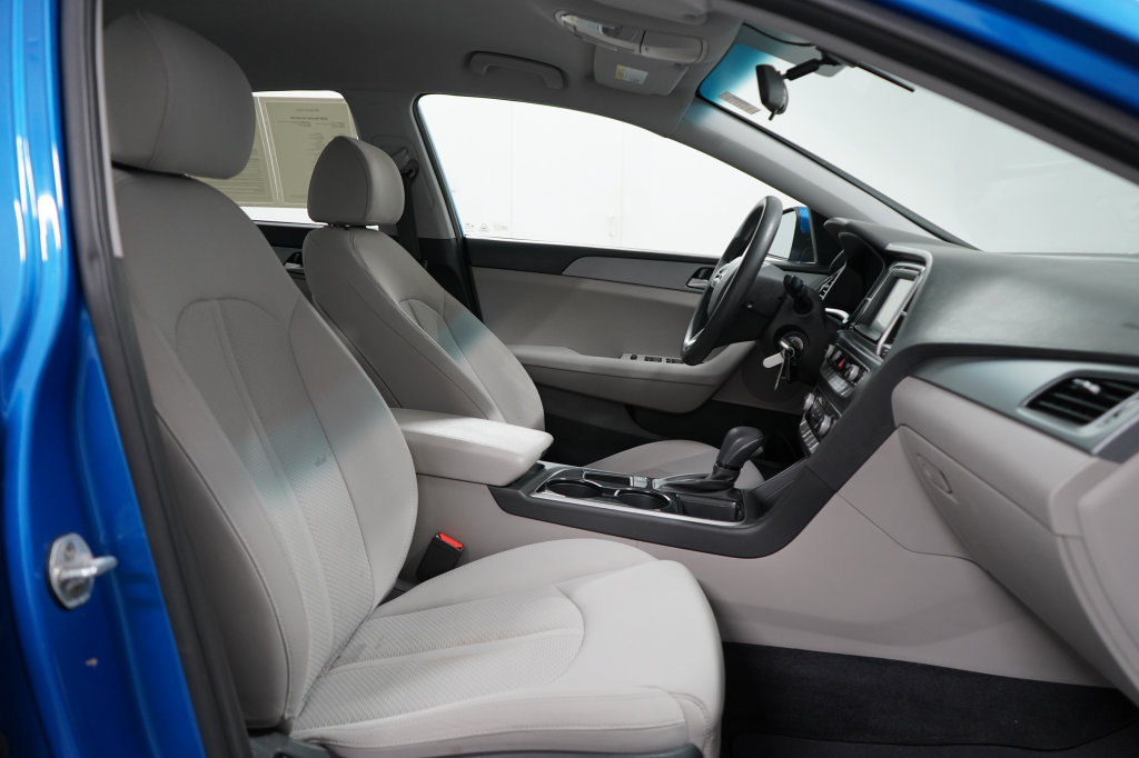 Used 2018 Hyundai Sonata SE FWD image 21