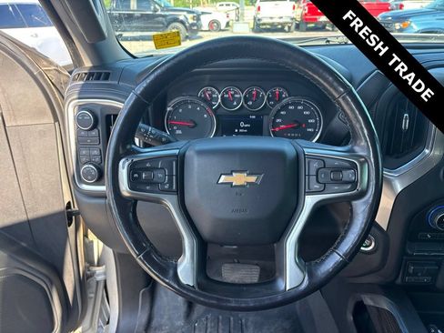 Used 2021 Chevrolet Silverado 3500 LT w/ Convenience Package AWD/4WD image 8
