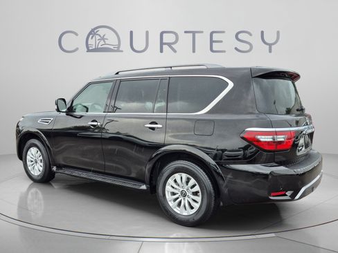 Certified 2023 Nissan Armada SV w/ Cargo Package AWD/4WD image 5