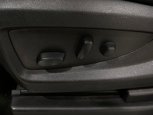 Used 2018 Chevrolet Tahoe Premier image 20