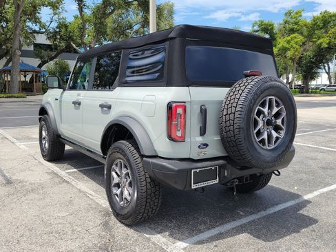 Used 2023 Ford Bronco Badlands AWD/4WD image 7
