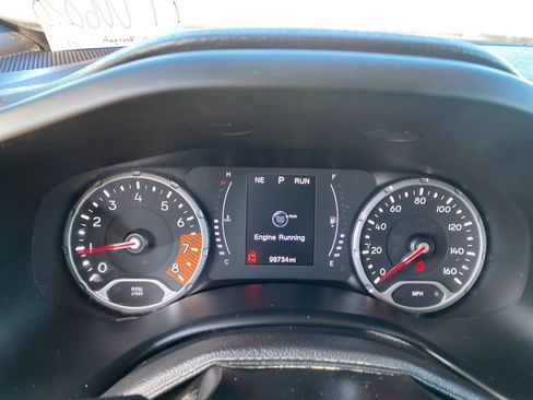Used 2020 Jeep Renegade Altitude image 17