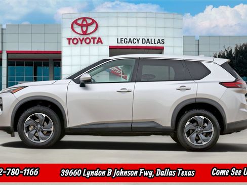 Used 2024 Nissan Rogue SV FWD image 6