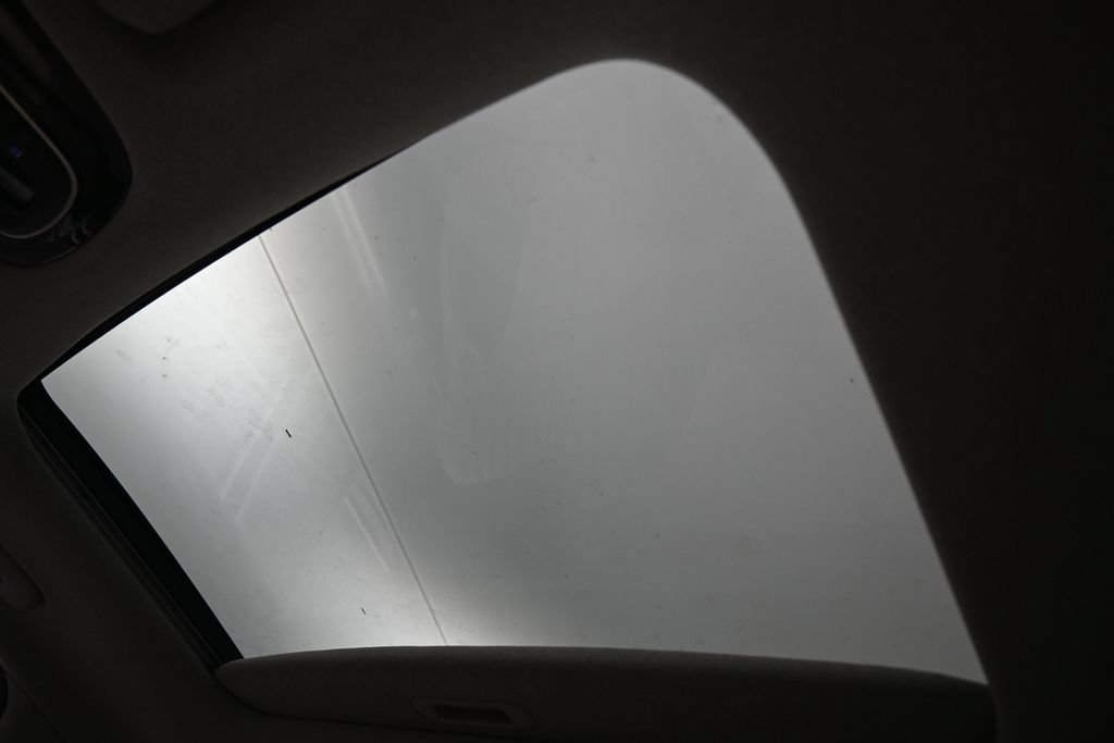 Used 2024 Hyundai Palisade Limited FWD image 30