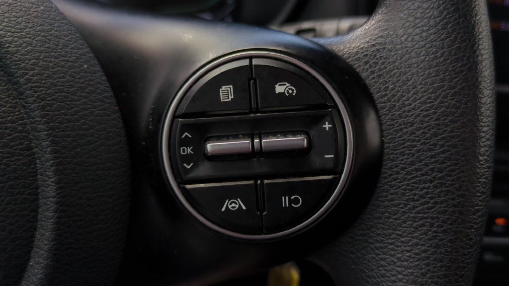 Used 2024 Kia Soul LX w/ Option Group 015 FWD image 18